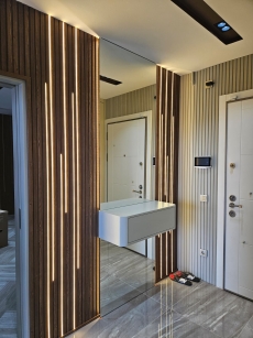 Koridor giri� Aynal� Dresuar